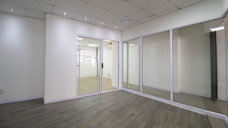 To Let Commercial Property for Rent in Woodstock Western Cape
